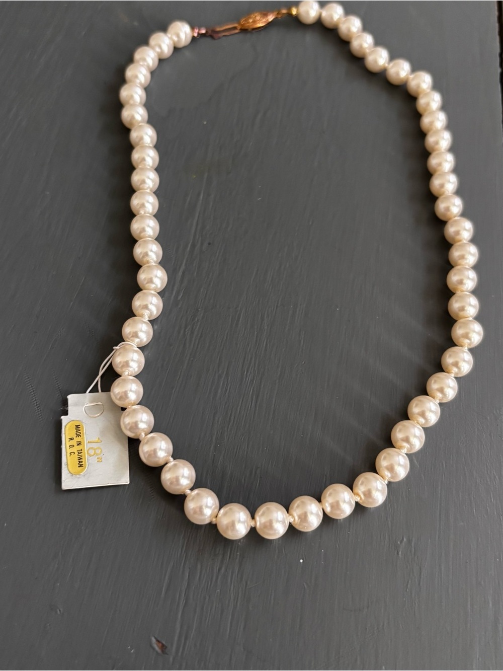 Vintage Classic Champagne Pearl Necklace with Gold Clasp